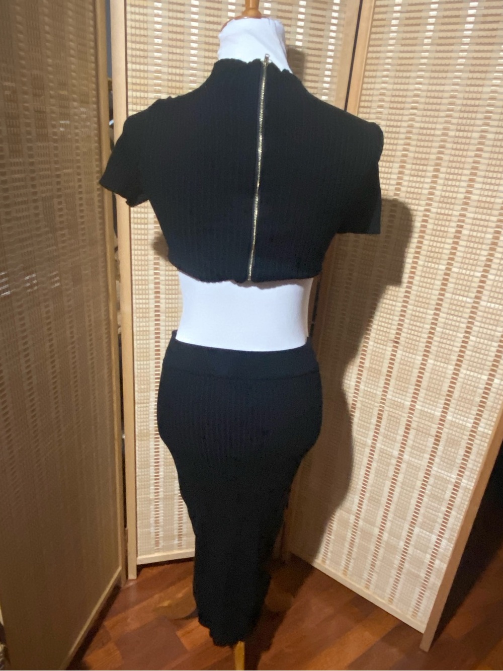 Hera ribbed midi dress size large - Picture 6 of 7